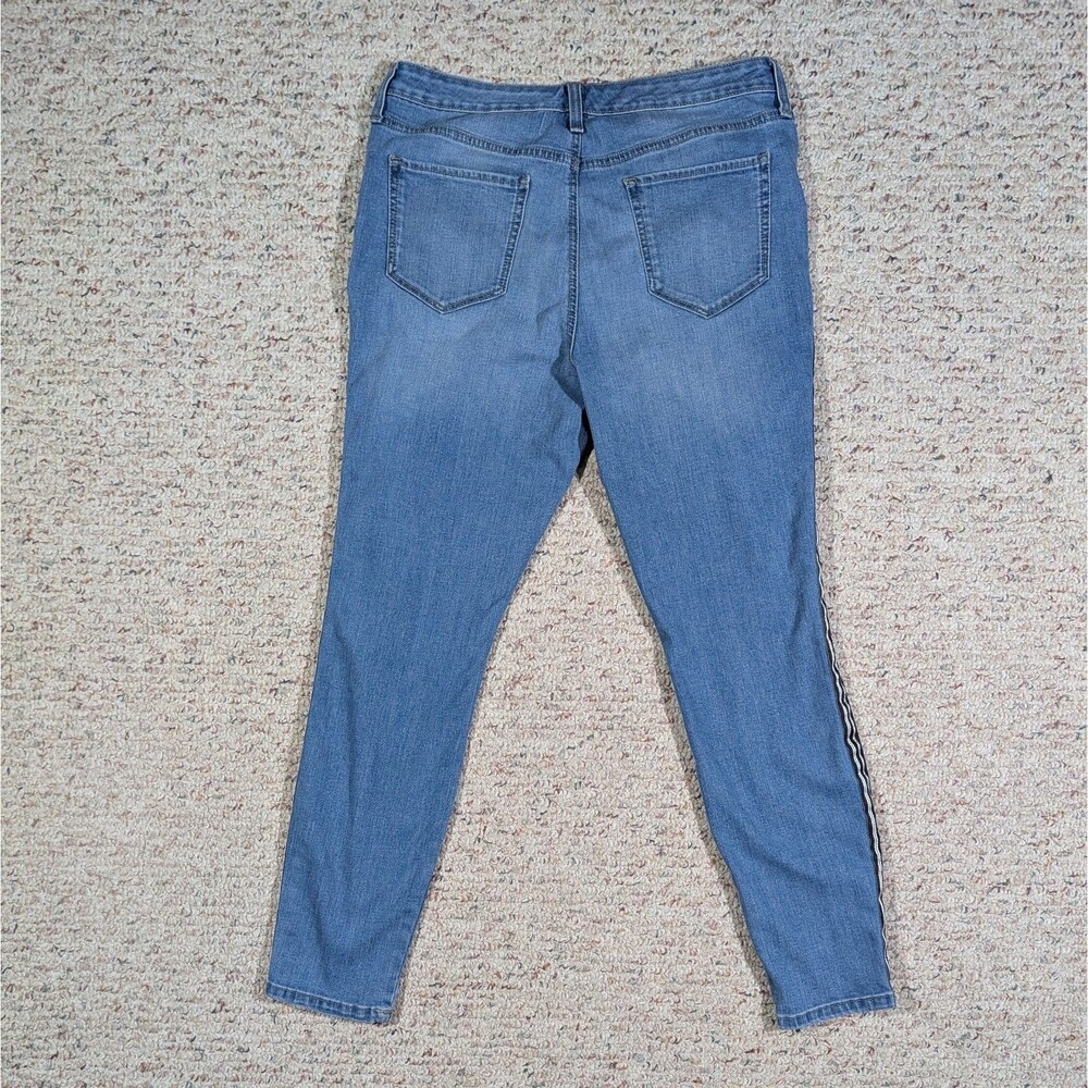 Maison Jules Skinny Ankle Jeans Womens 10/30 Light Wash Denim Hem Stripe Stretch - Picture 9 of 10
